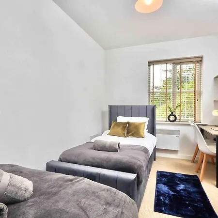 Sleeps 6 - Headingley Stadium - Free Parking & Wifi * Leeds (West Yorkshire)