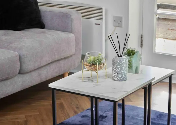 Apartamento Headingley, Sleeps 5 - Free Parking, Wifi & Serviced Workspace - Family & Work Relocations - Weekly & Monthly Rates Leeds (West Yorkshire)