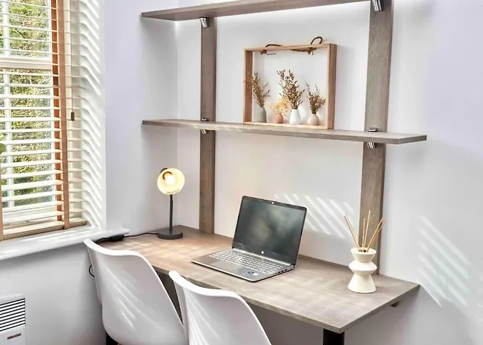 Appartement Central Headingley, Sleeps 5 - Free Parking, Wifi & Serviced Workspace - Family & Work Relocations - Weekly & Monthly Rates