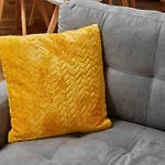 Headingley, Sleeps 5 - Free Parking, Wifi & Serviced Workspace - Family & Work Relocations - Weekly & Monthly Rates Apartment *